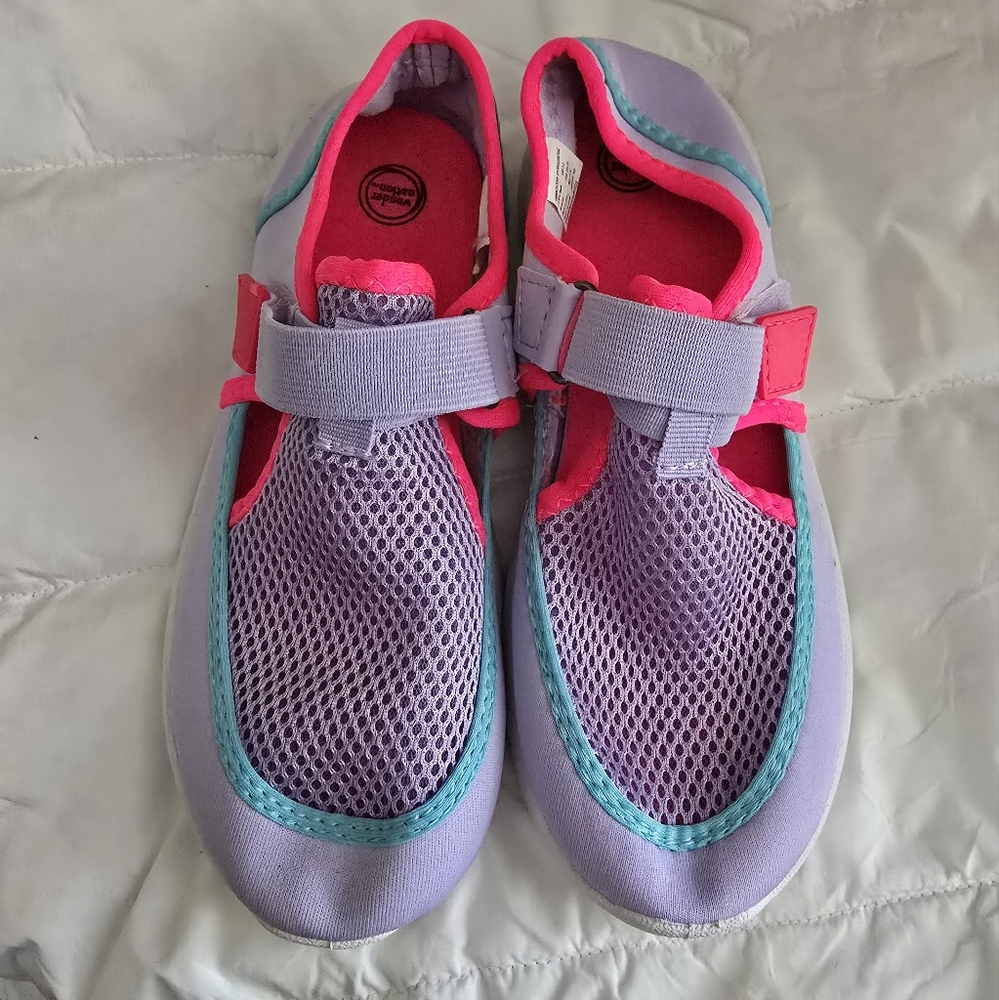 Wonder Nation Girls Water Shoes